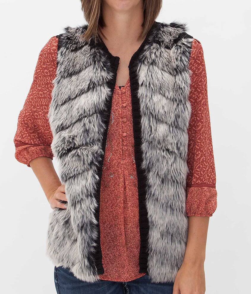 Daytrip Faux Fur Vest Women's Coats/Jackets in Black Buckle