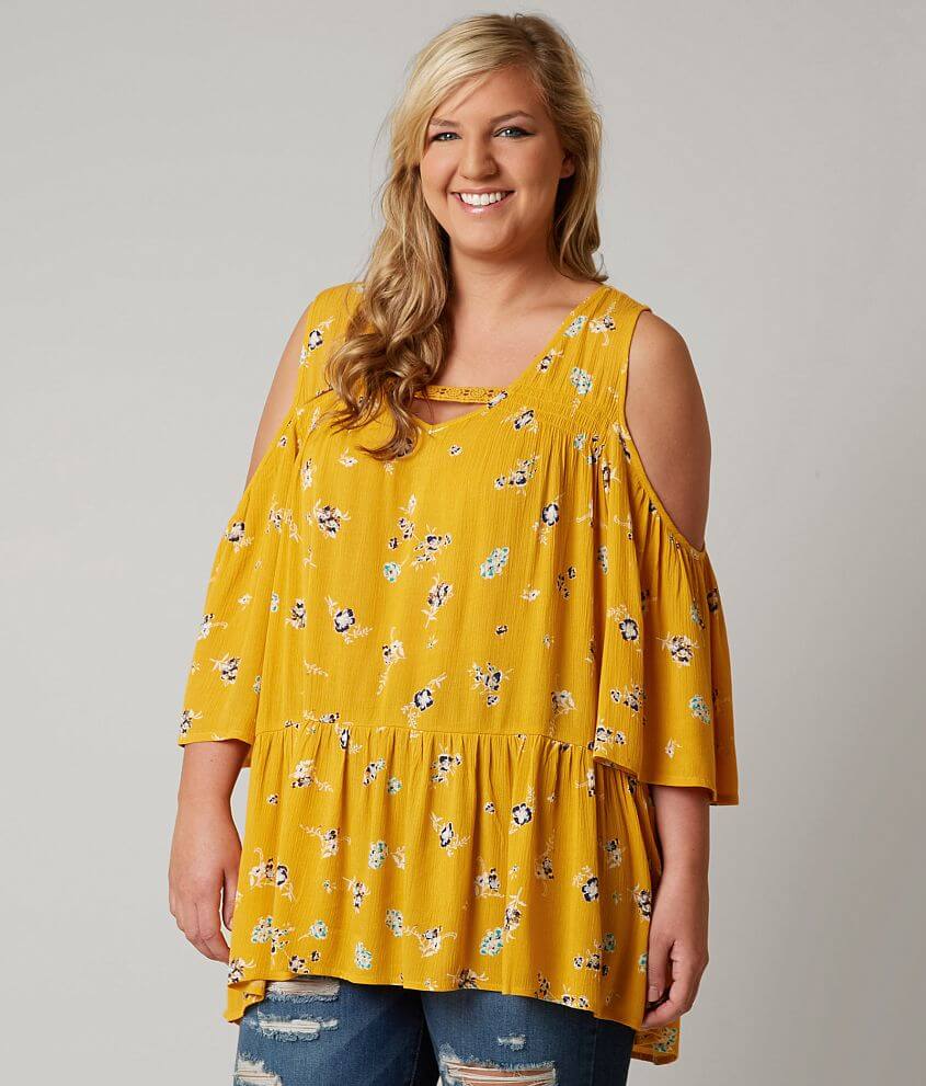 Eyeshadow Floral Top - Plus Size Only front view