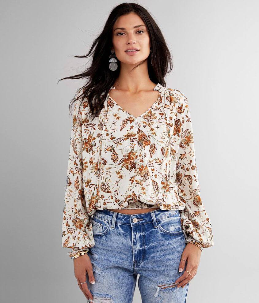 Daytrip Floral Crinkle Top front view