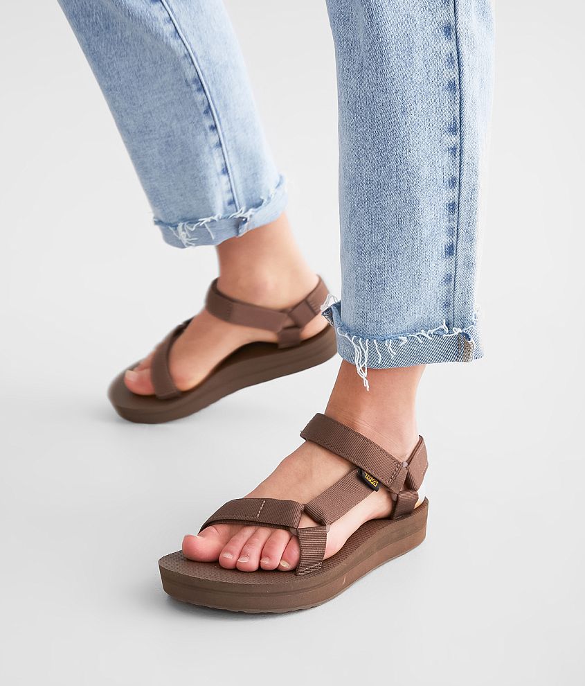 Midform Universal Sandal