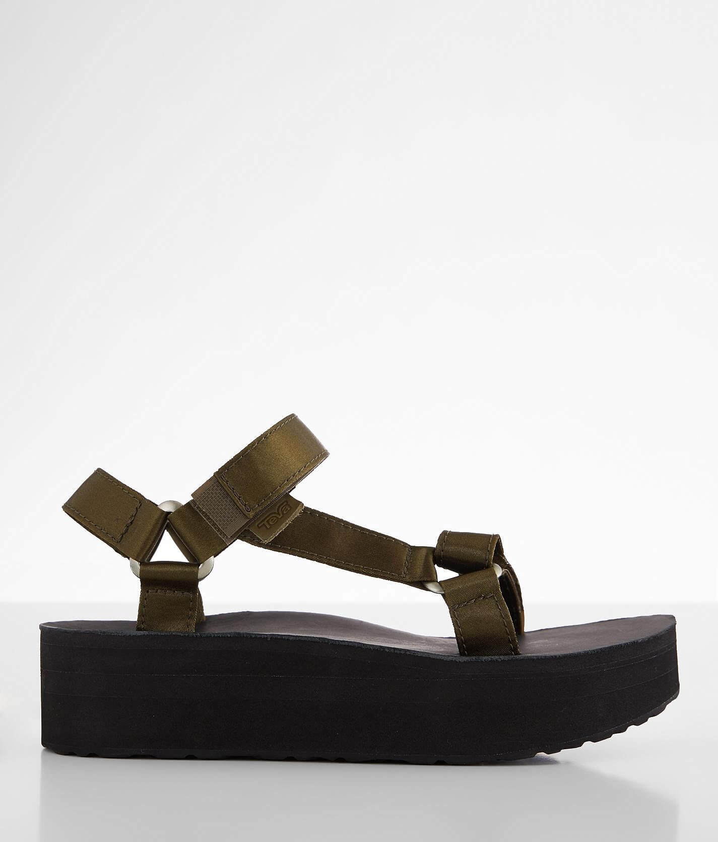 tevas black platform