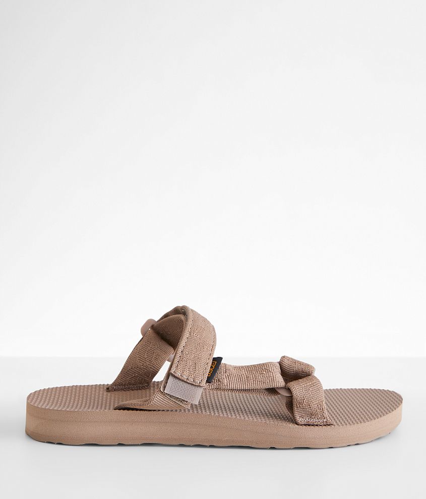 Tevas hot sale universal slide