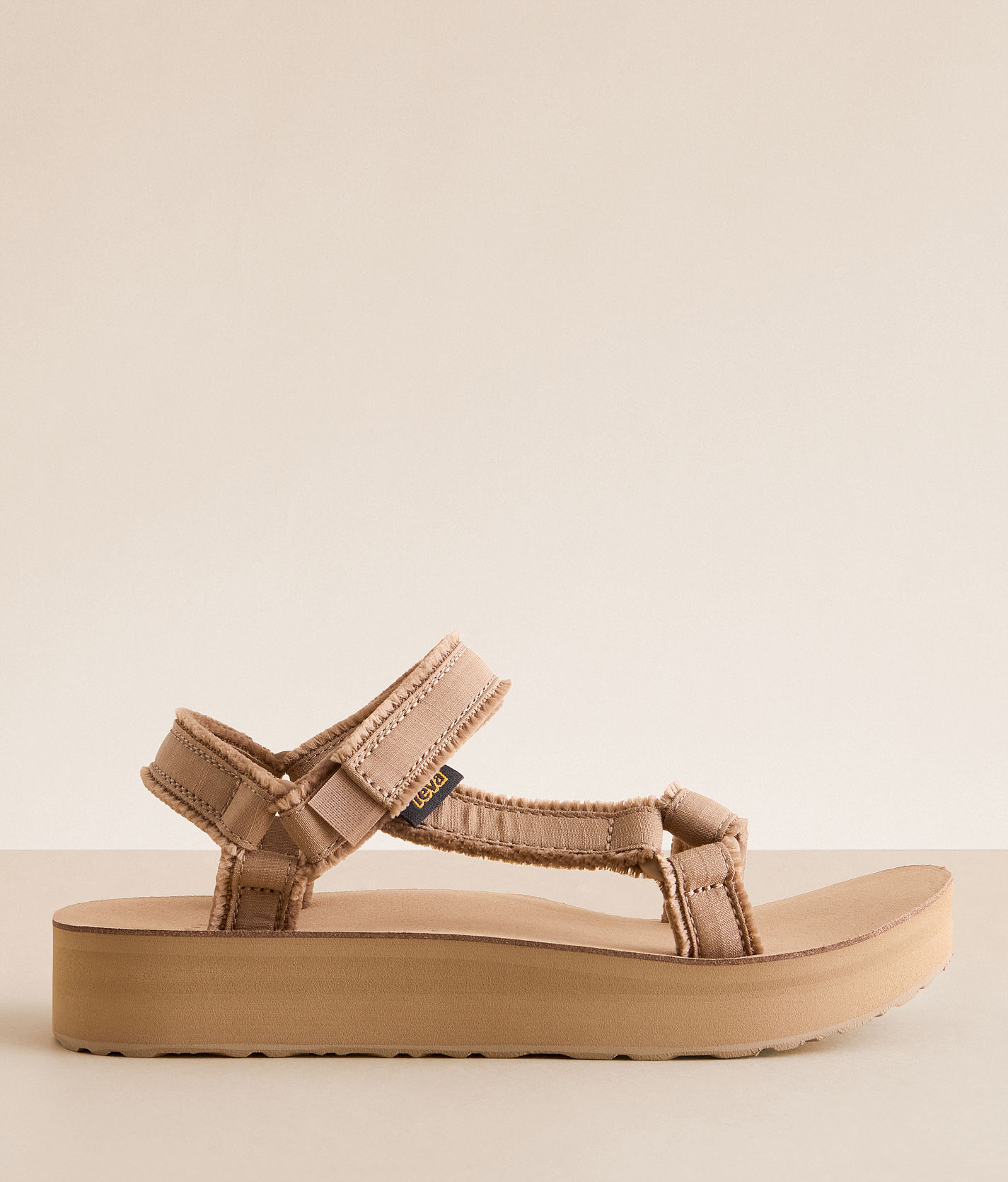 Teva Midform Universal Sandal Women's Shoes in Tigers Eye Buckle