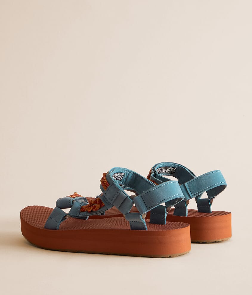 Midform Universal Knotted Sandal