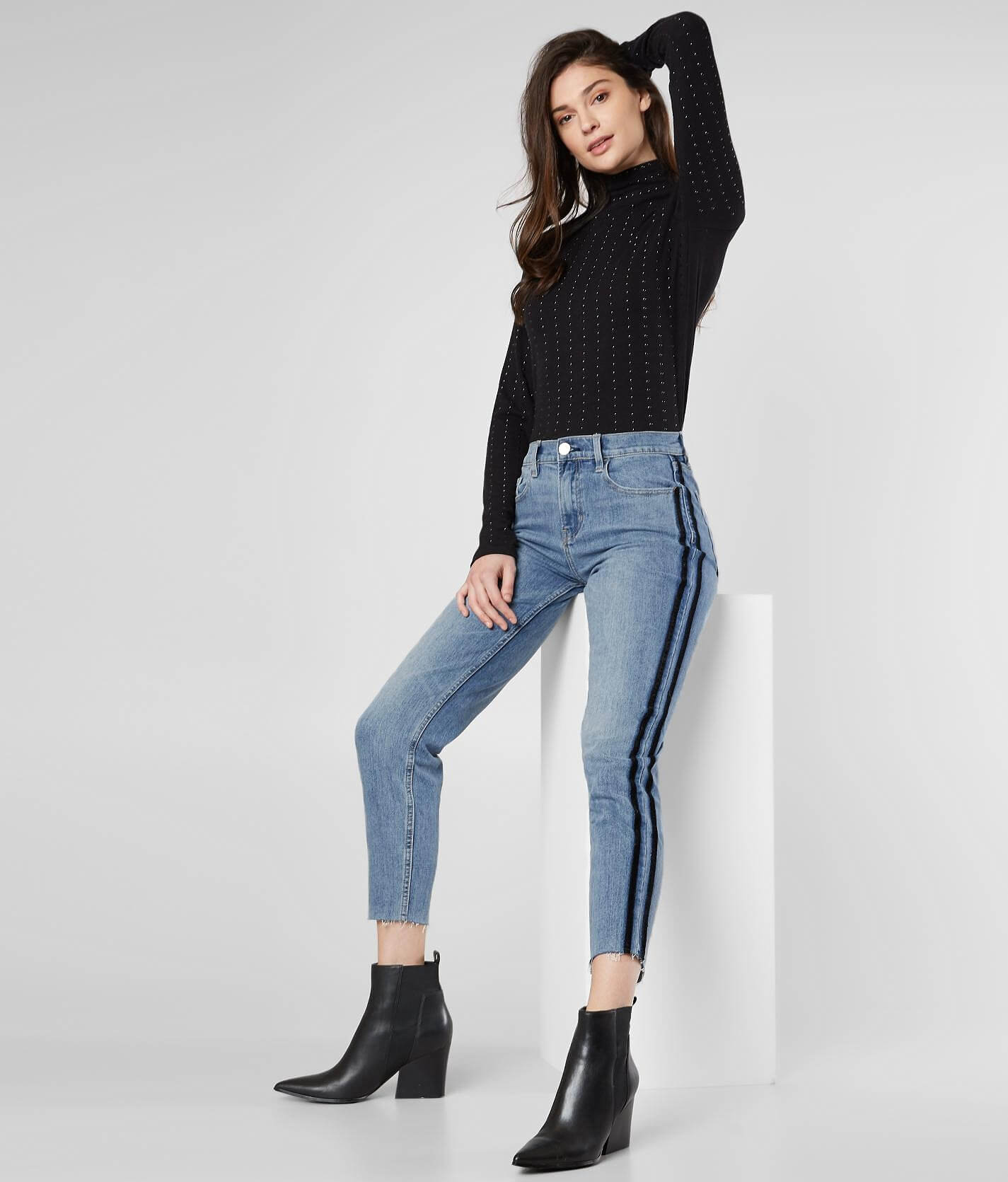 kendall and kylie jeans