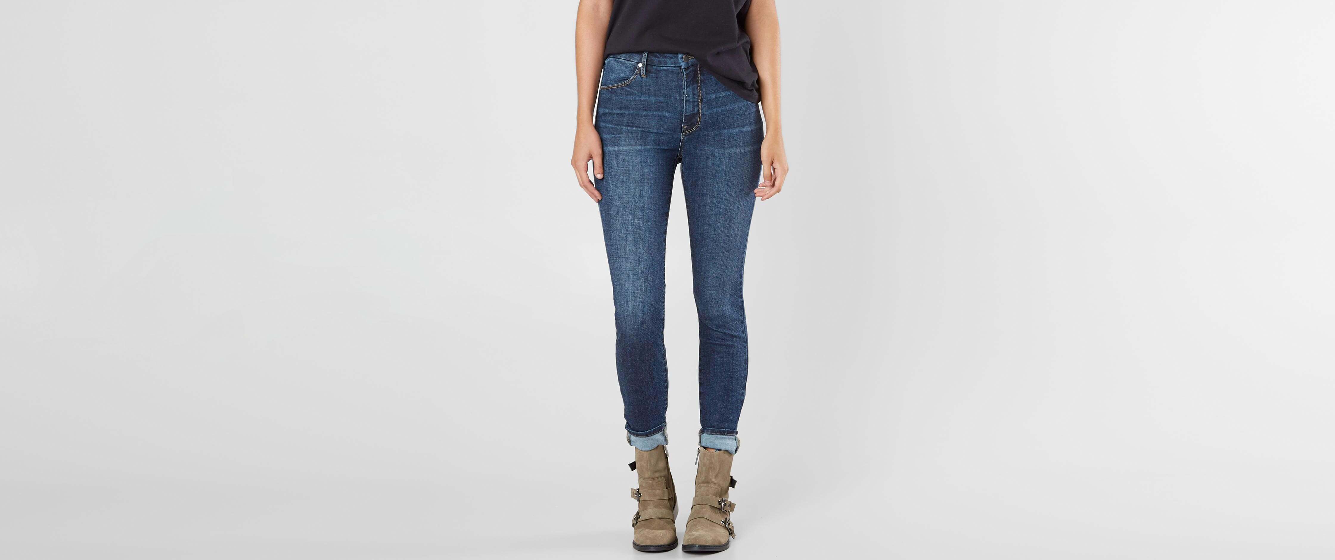 kendall and kylie jeans