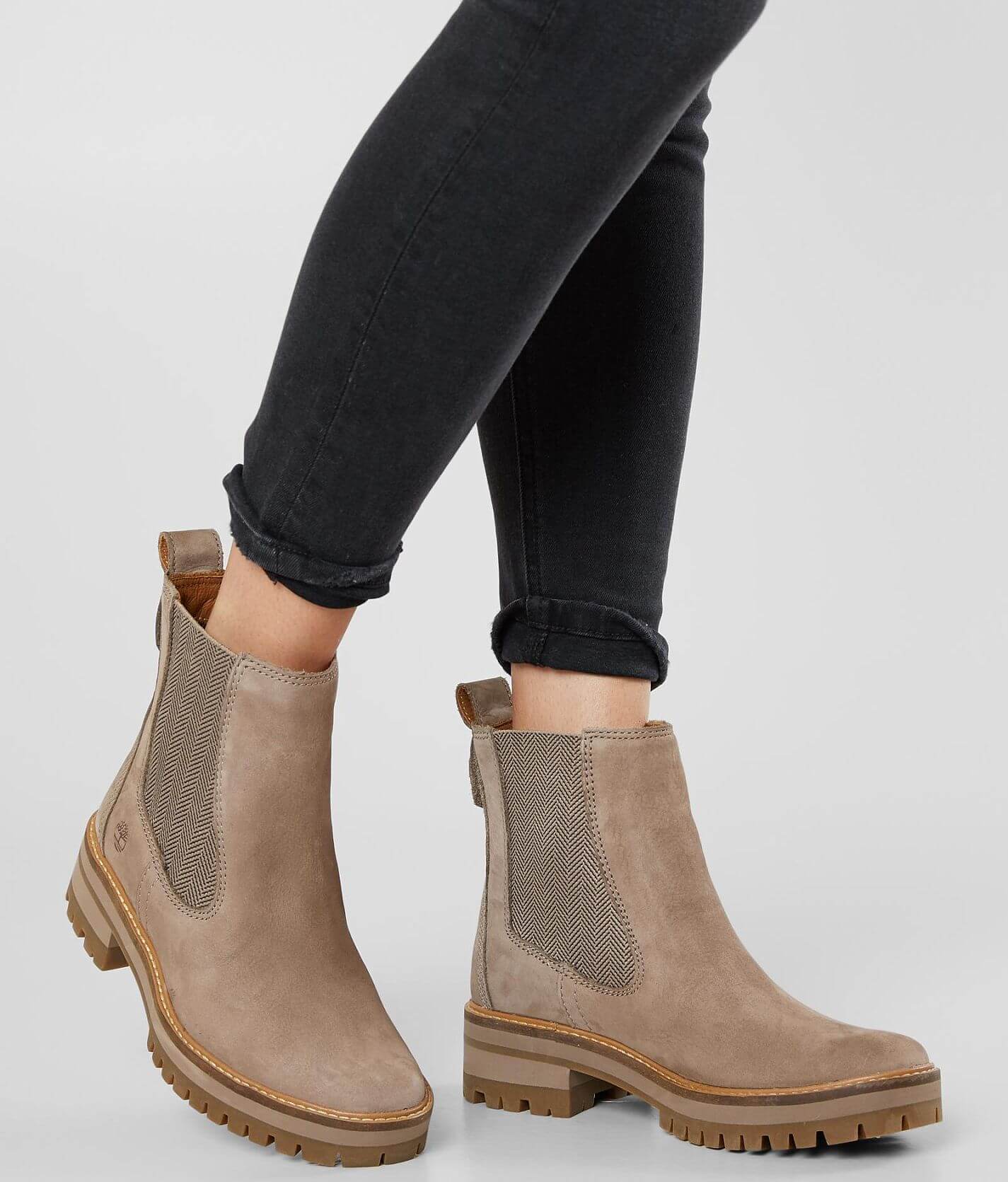 Timberland® Courmayeur Valley Chelsea Boot - Women's in Medium Grey Nubuck | Buckle