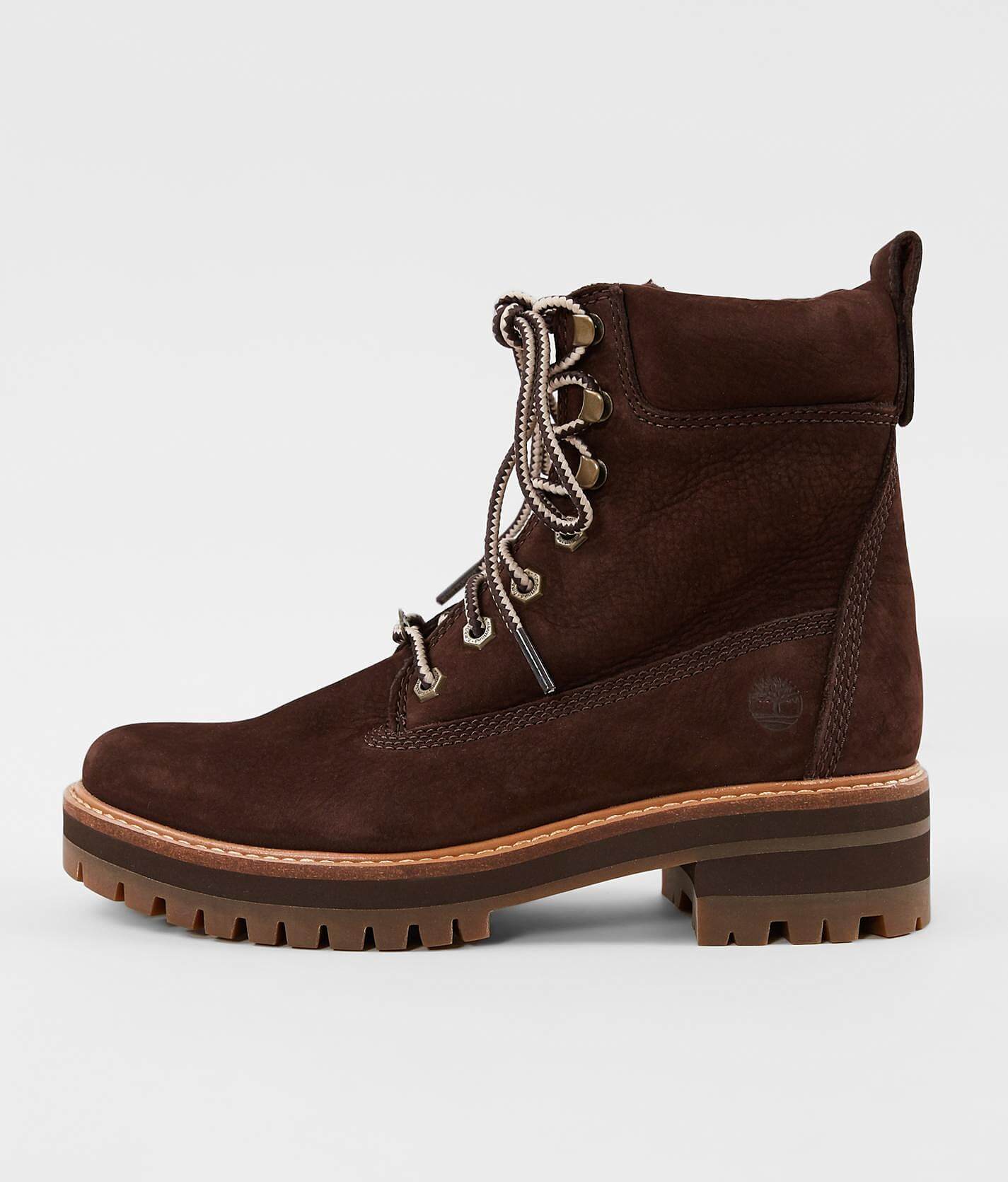 courmayeur valley leather boot timberland