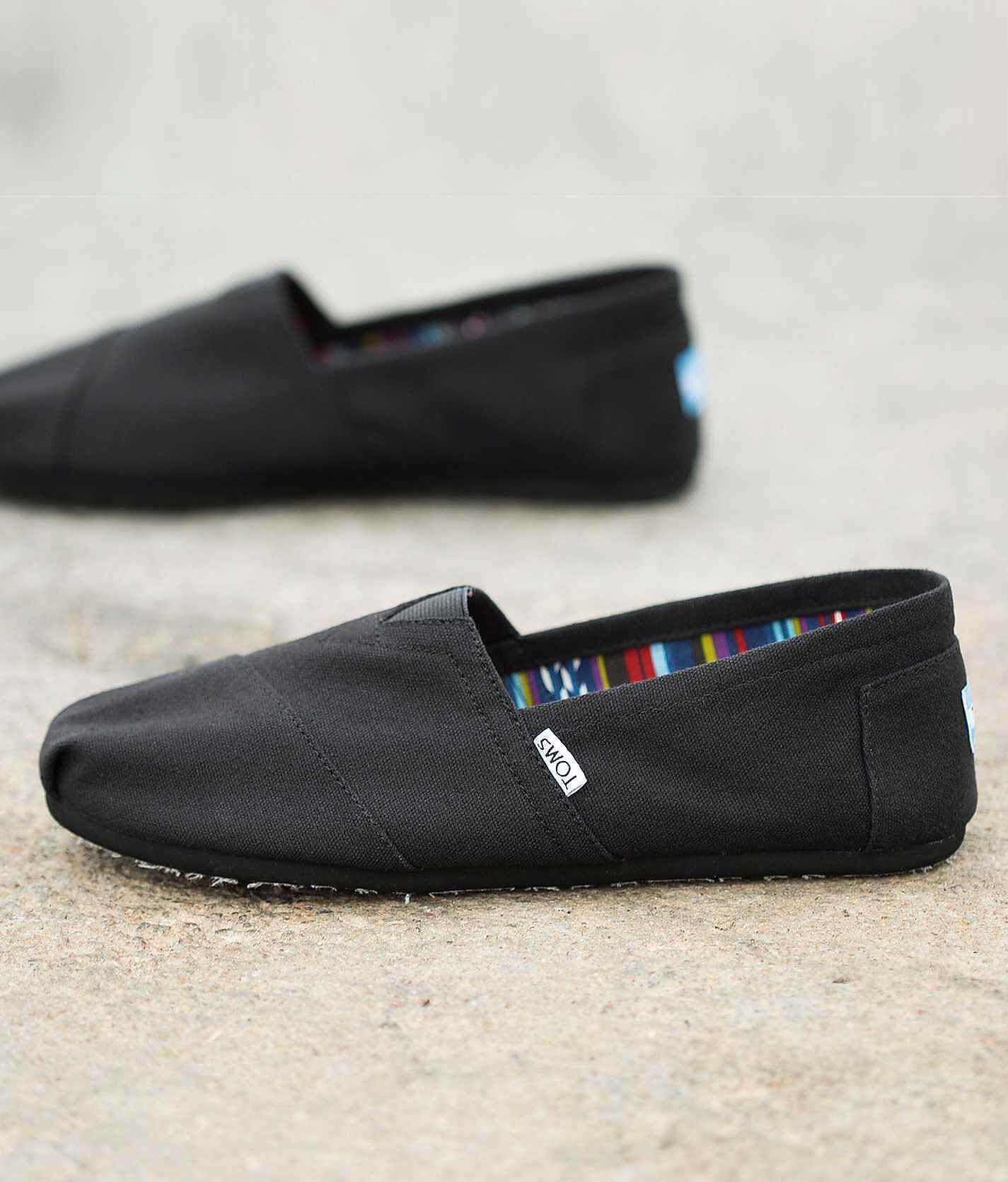 TOMS Classic Shoe - Men