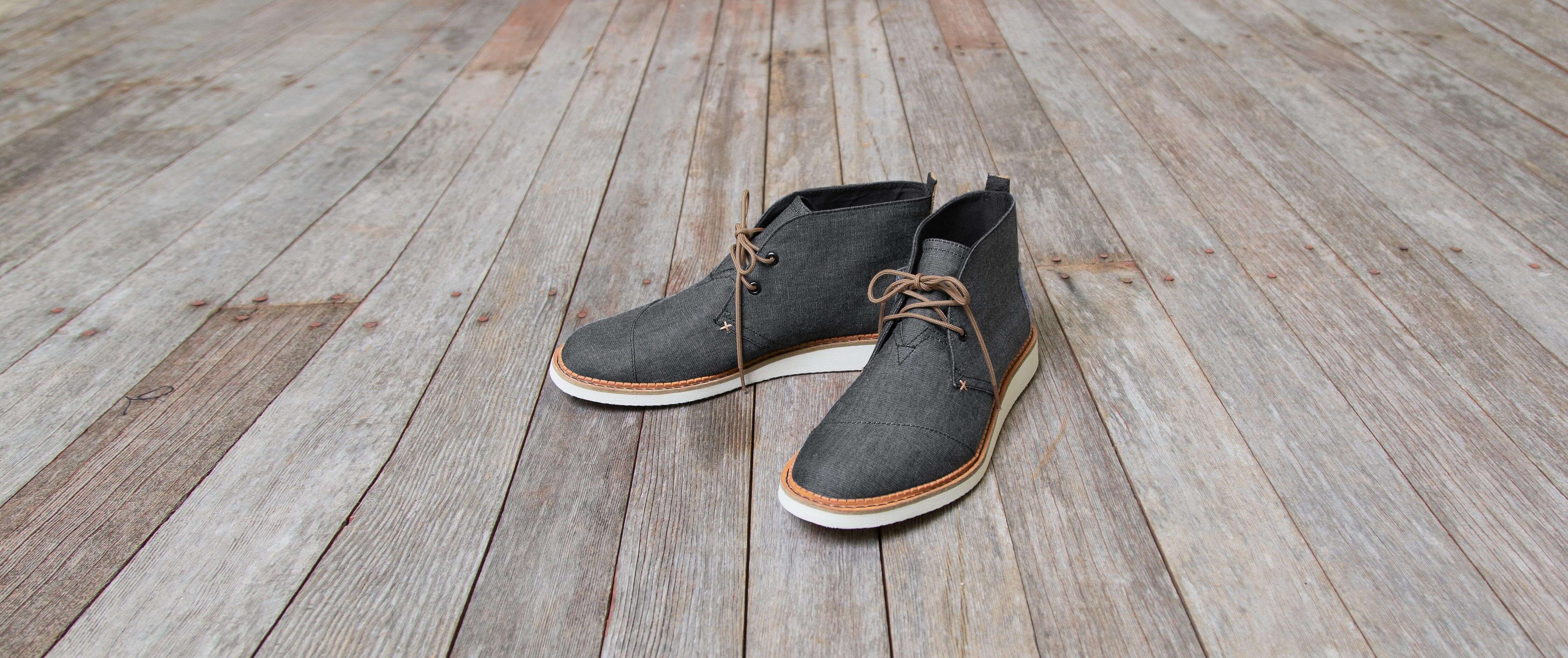 toms mens chukka boots