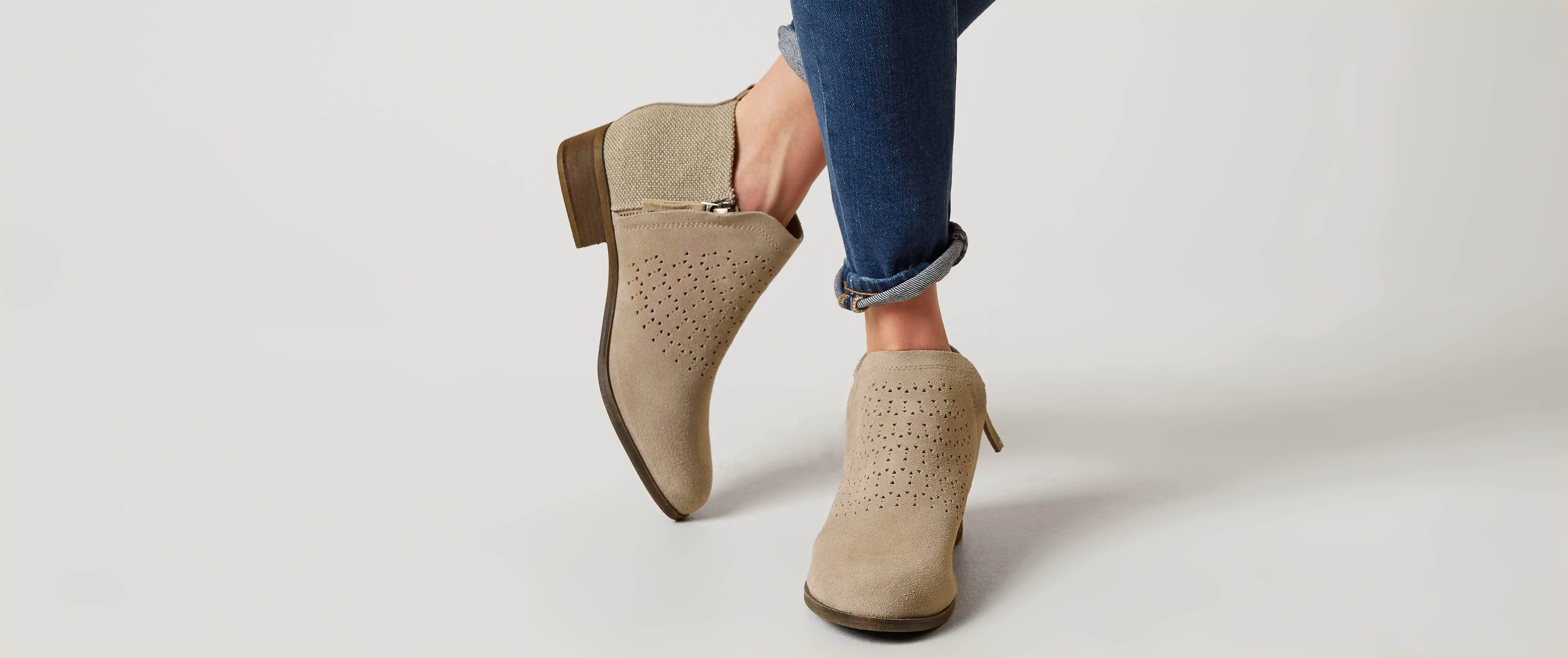 toms deia booties desert taupe