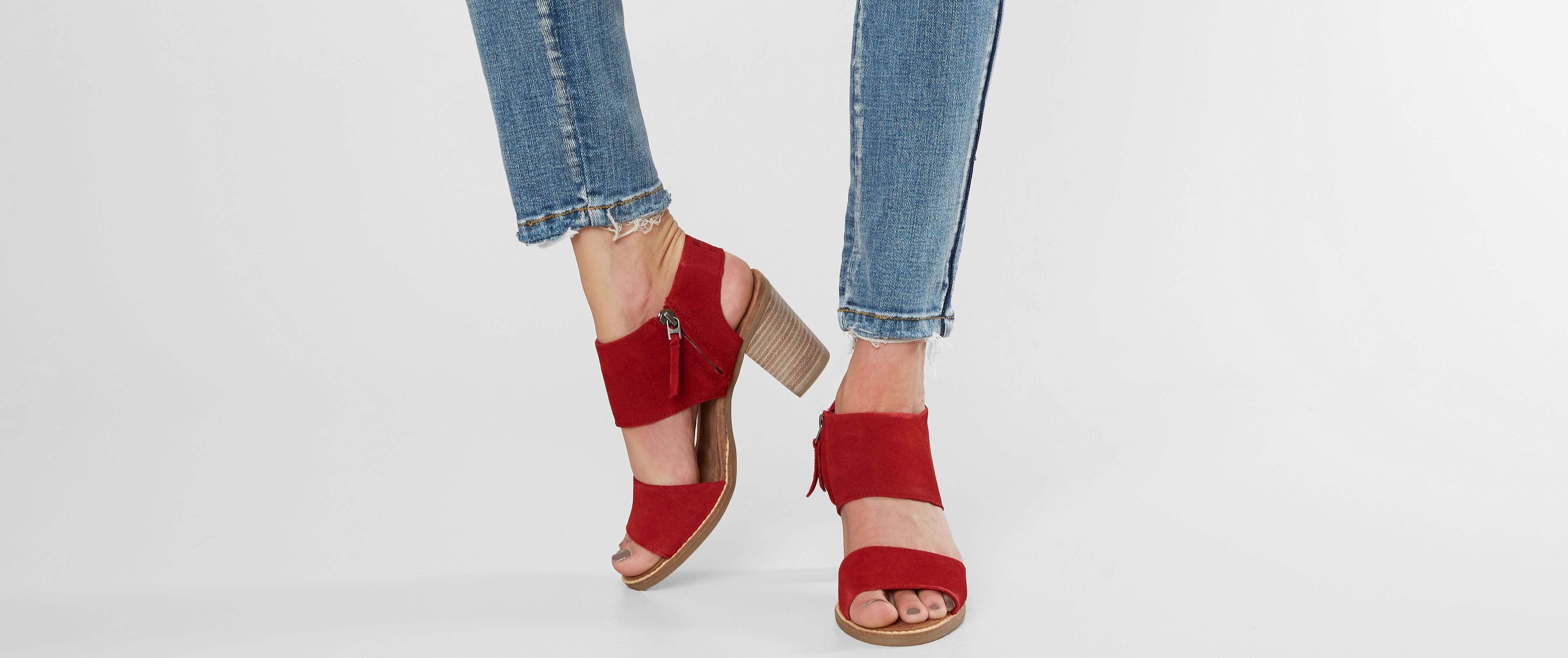 toms red sandals