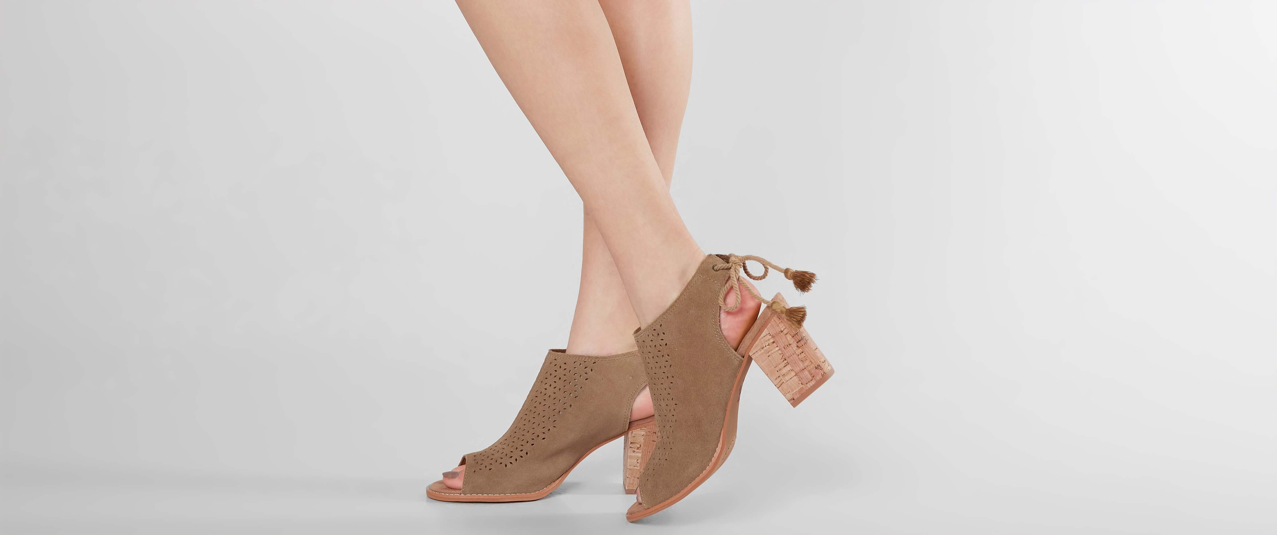 toms elba ruffle