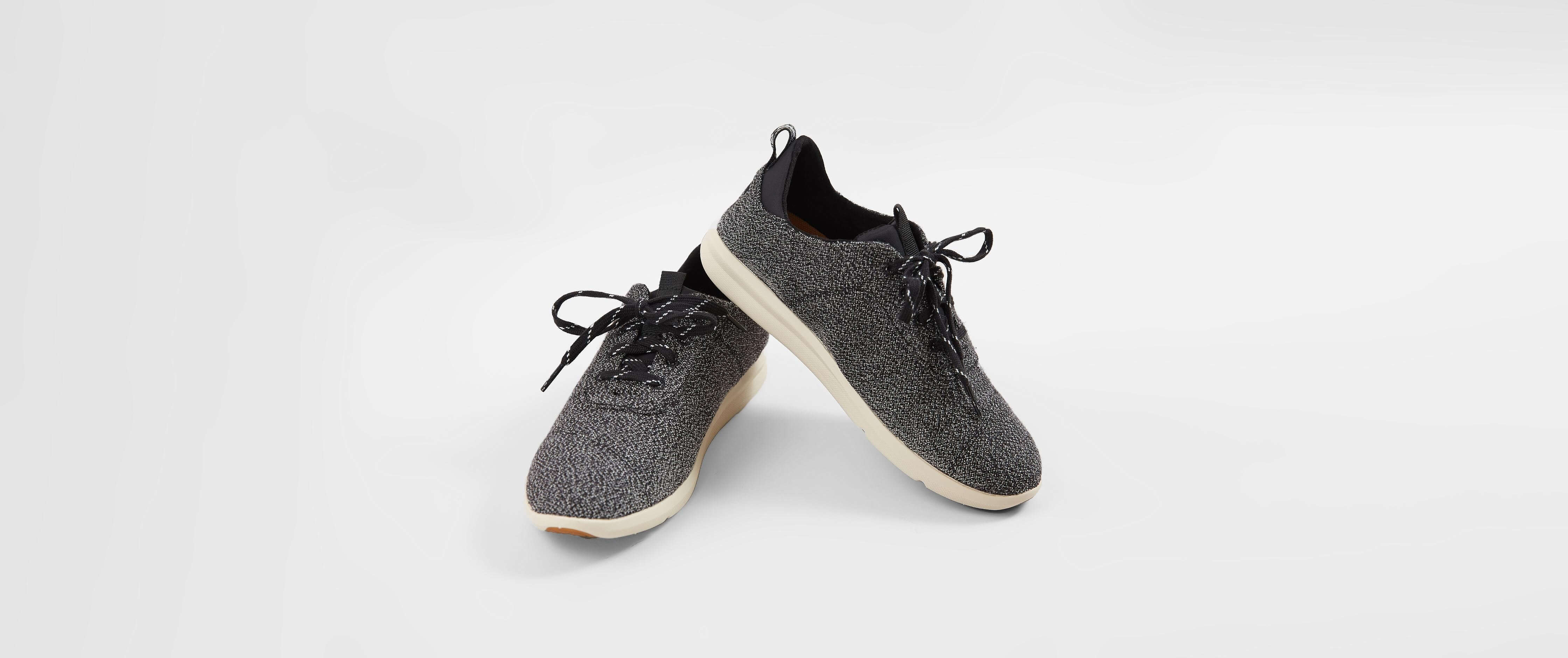 toms cabrillo women's