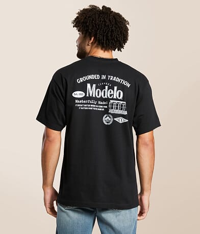 tee luv Modelo® Tradition T-Shirt front view