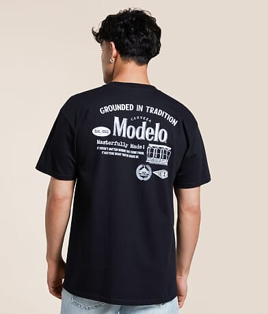 tee luv Modelo® Tradition T-Shirt front view