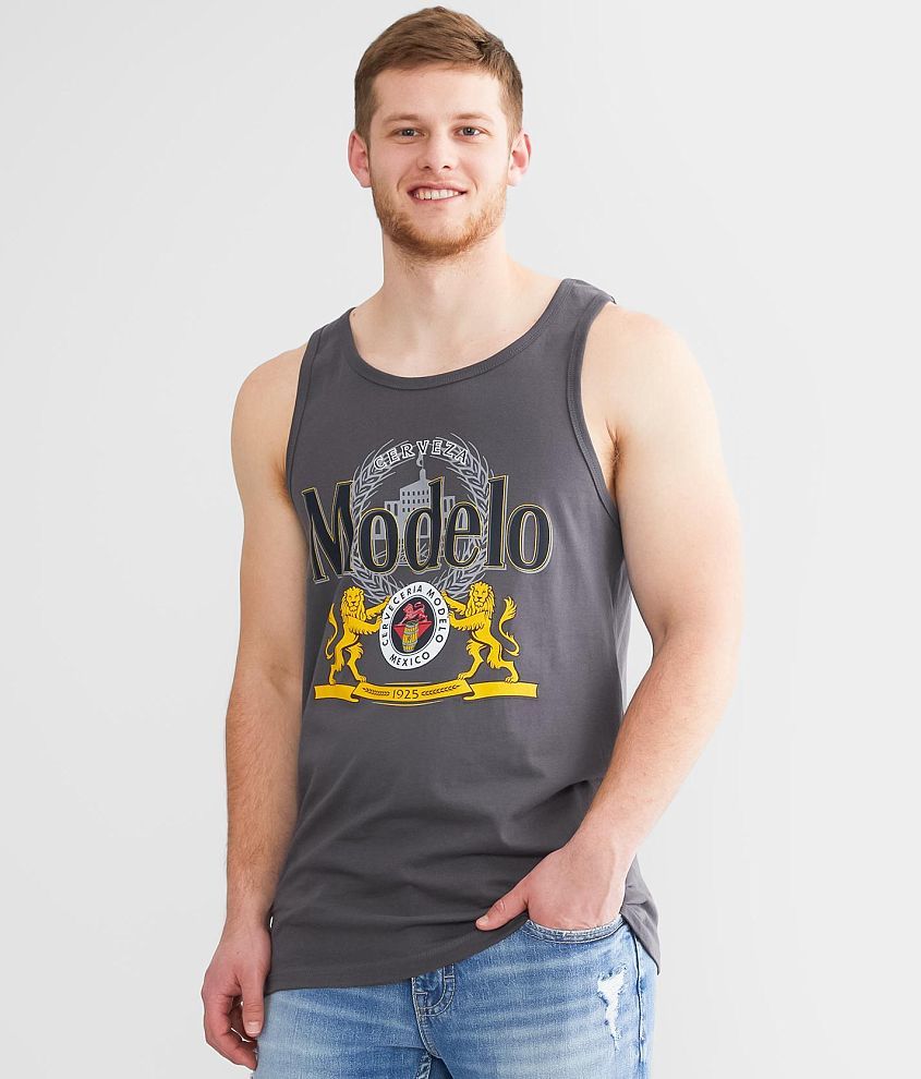 tee luv Modelo Tank Top front view