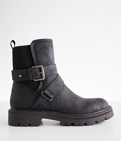 Bullboxer B-52 Ankle Lug Boot front view