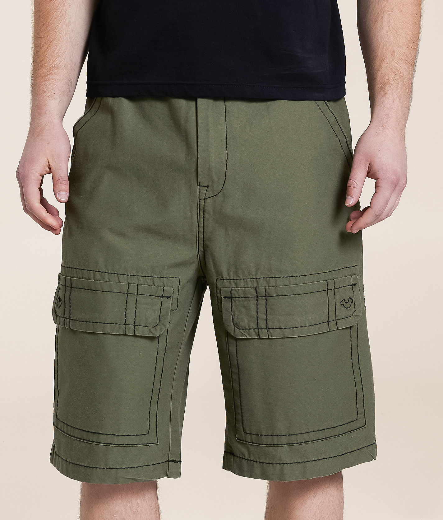 Oilaviy ona va ogil bilan jinsiy aloqa