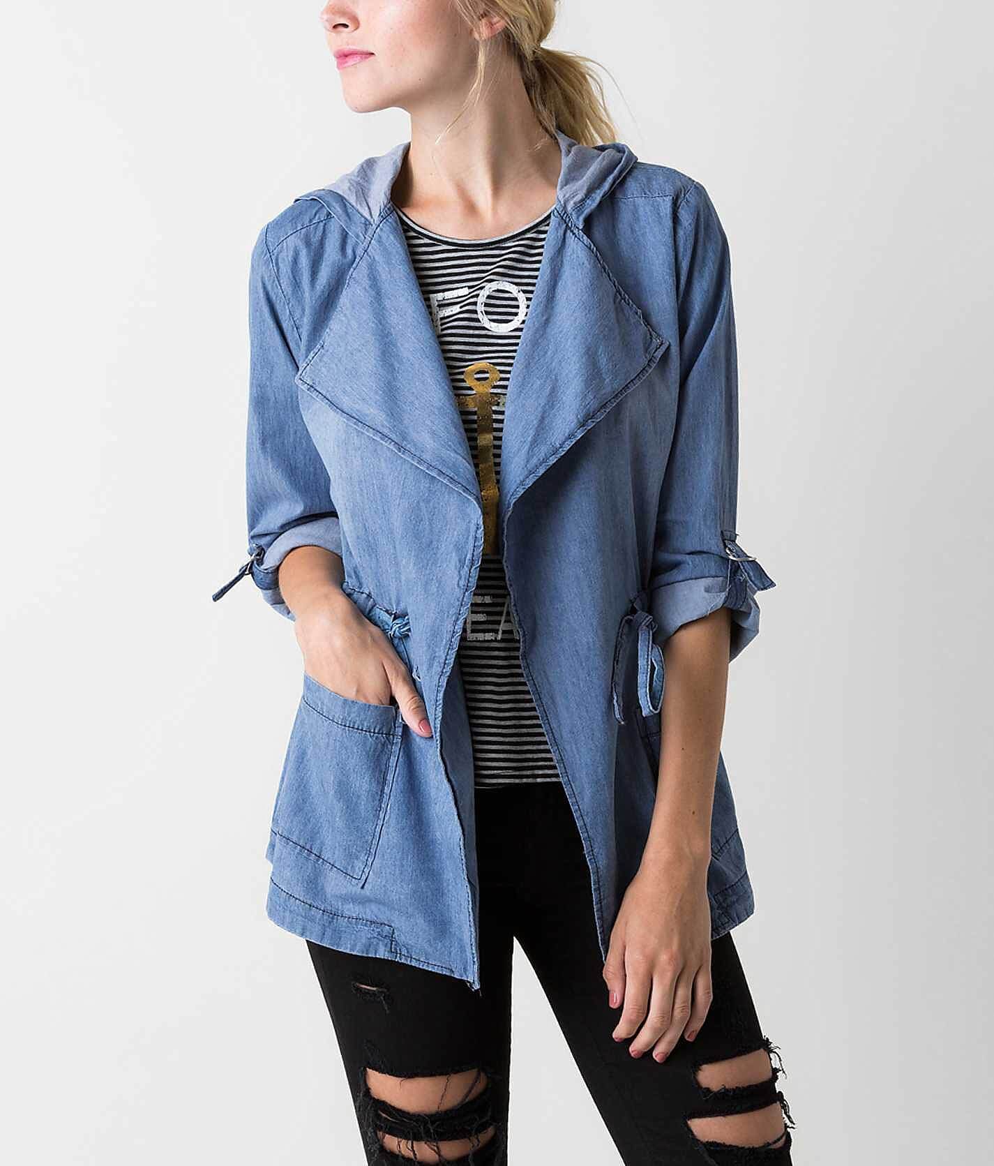 Ashley Chambray Jacket - Women's Coats/Jackets in Denim | Buckle