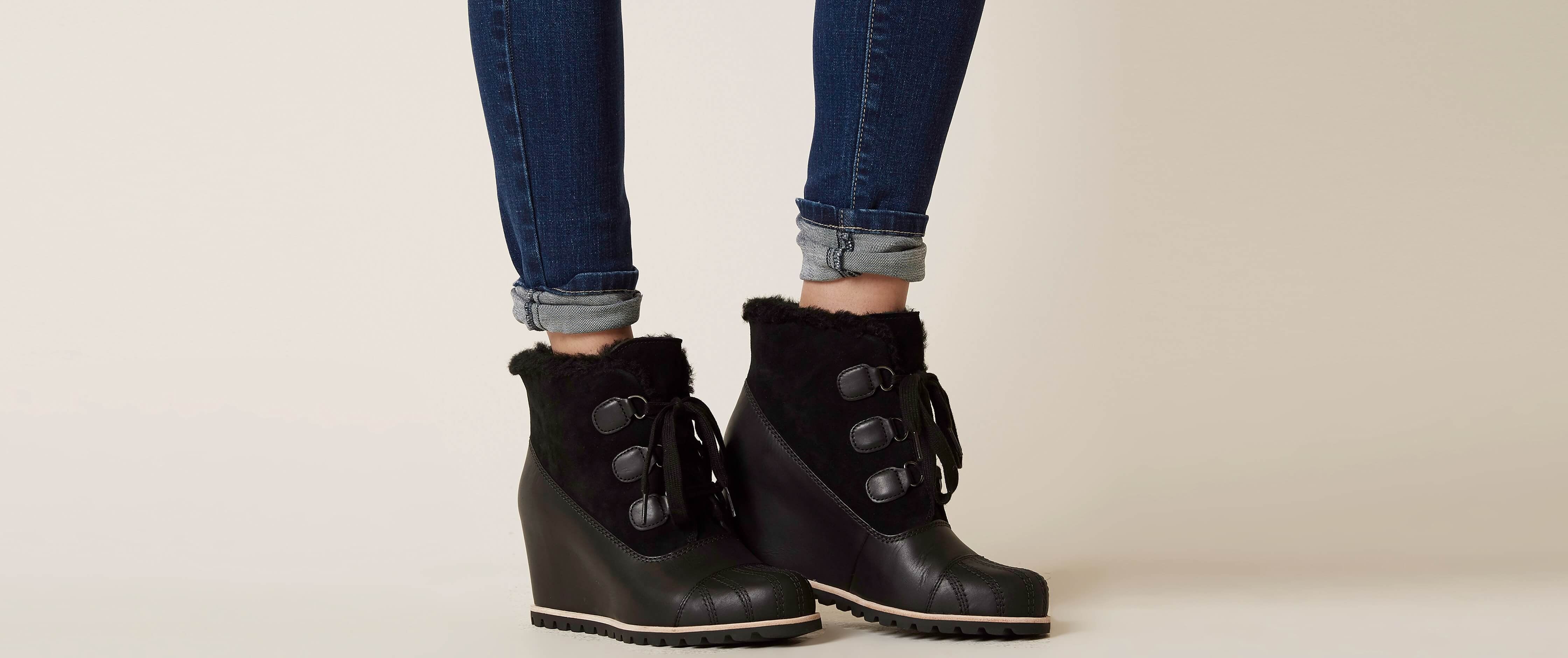 ugg alasdair wedge bootie black