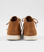 UGG® Dustin Chukka Leather Shoe - Men display picture 1