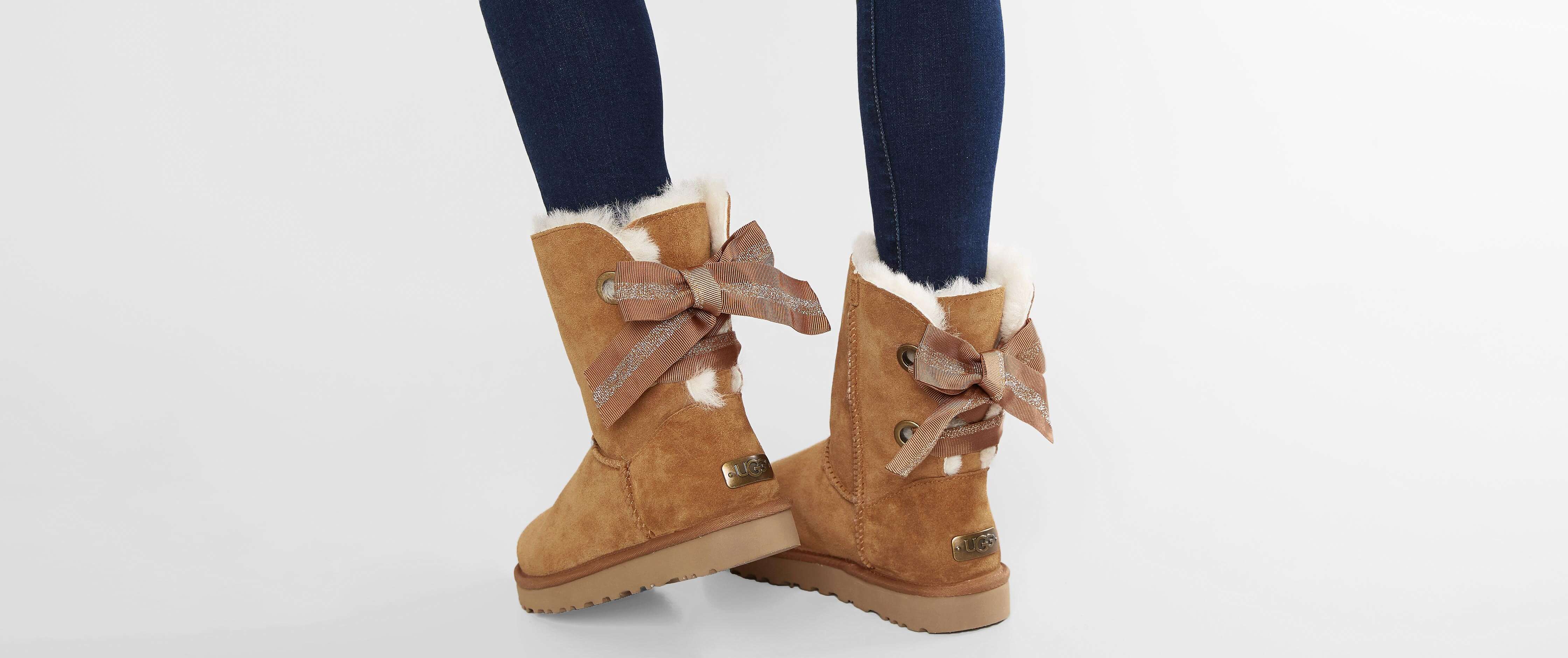 brown uggs with bows on the back