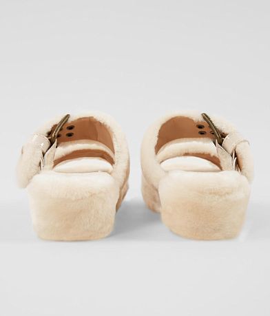 UGG&#174; Fuzz Yeah Slipper MISC_DETAIL_2