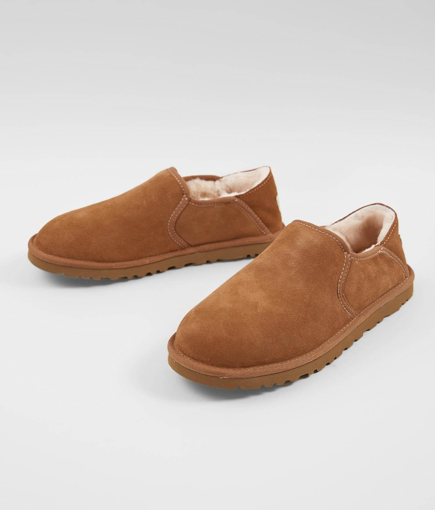 mens ugg slippers wide width