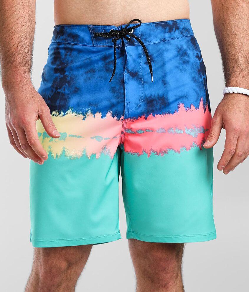 Hurley Phantom Catalina Stretch Boardshort - Men's Swimwear in Tropical ...