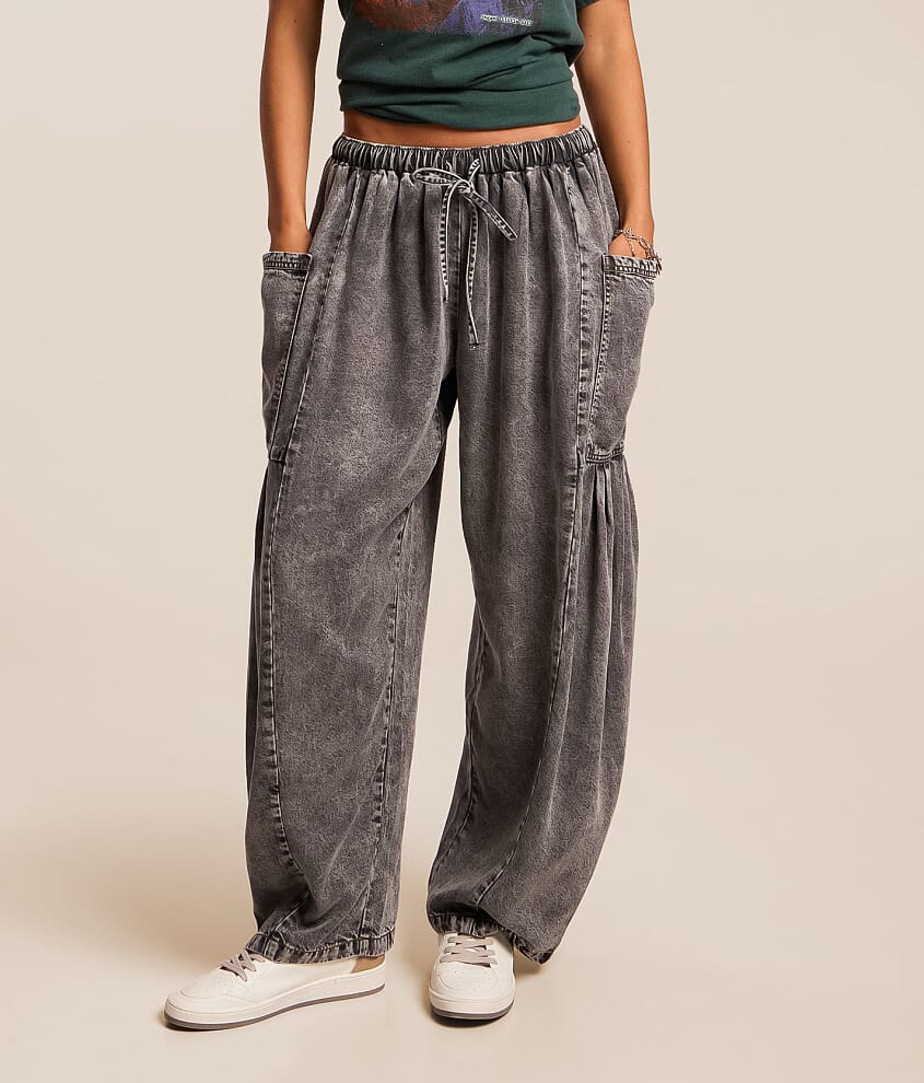 Cropped Wide Leg Pant
