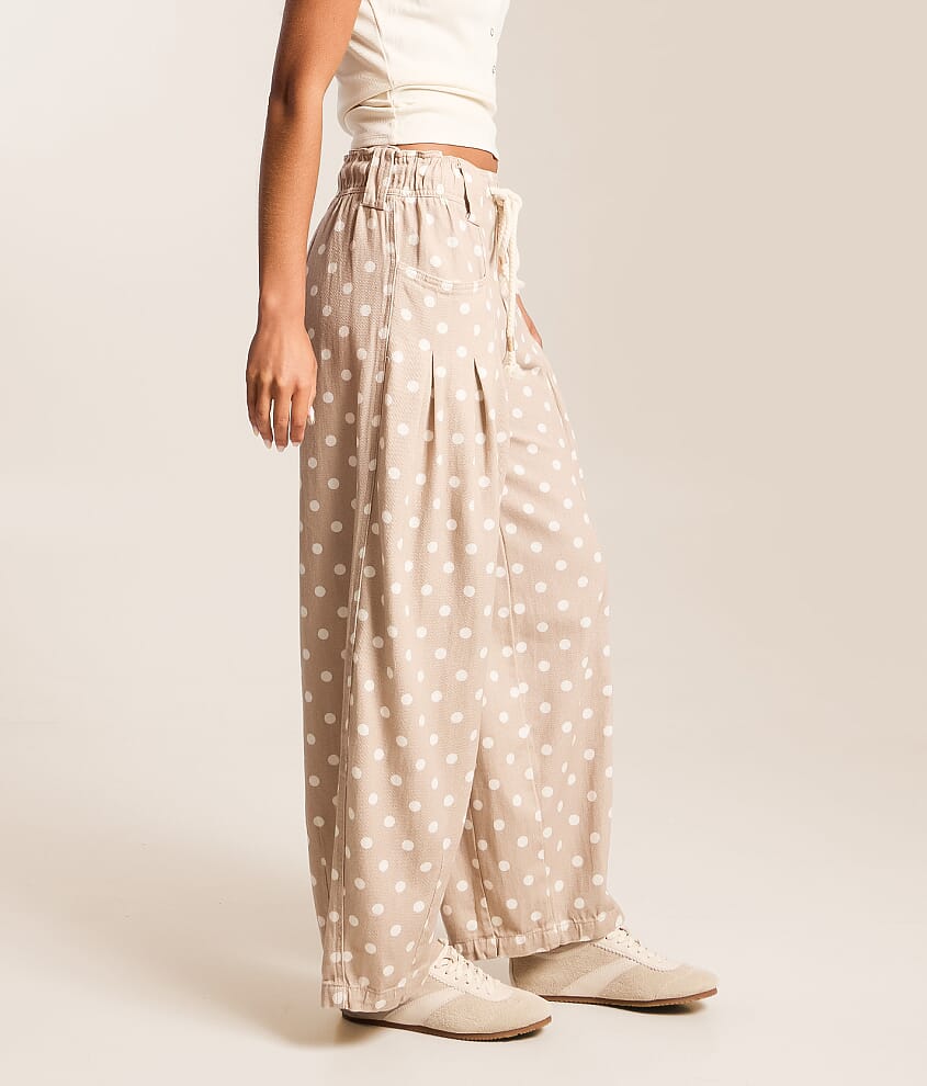Pleated Polka Dot Barrel Pant