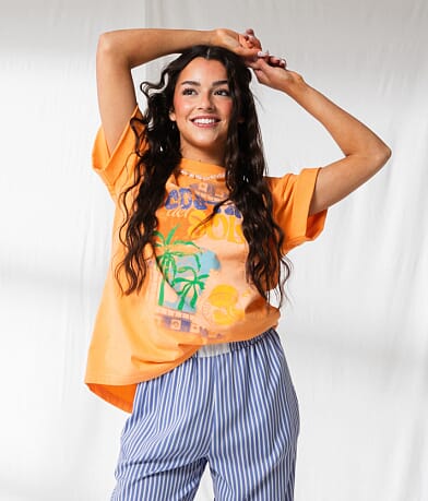 33 Coastal Costa Del Sol Oversized T-Shirt front view