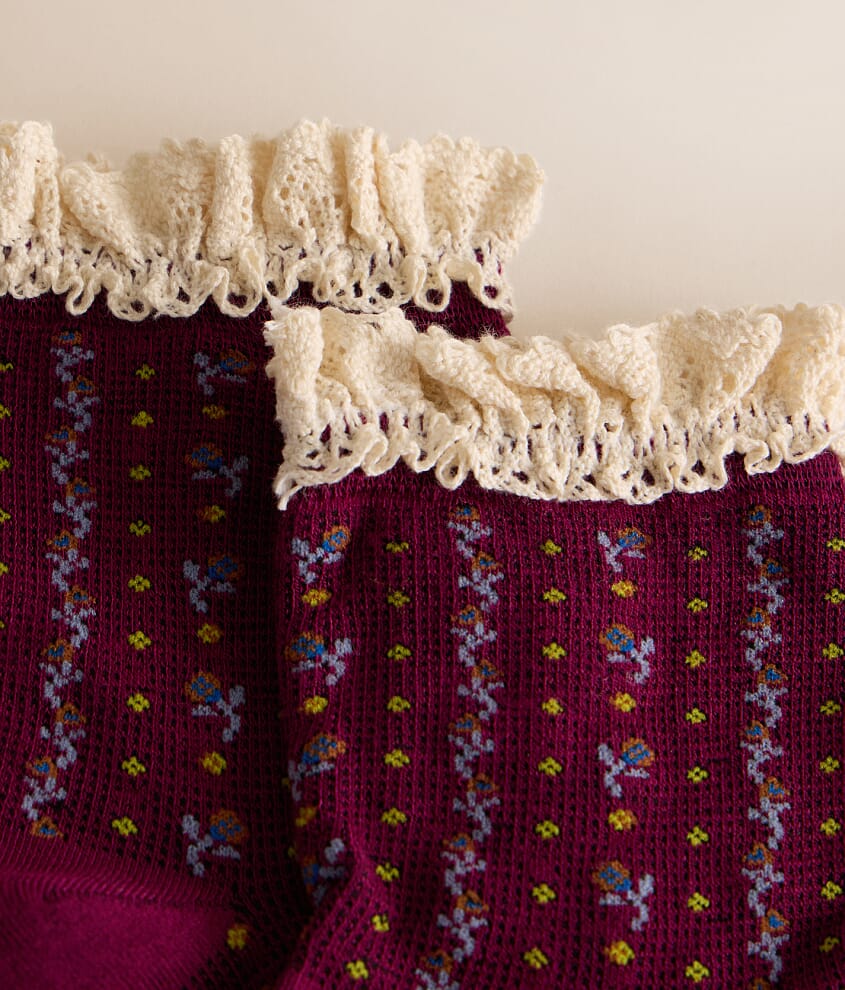Rosebud Waffle Socks