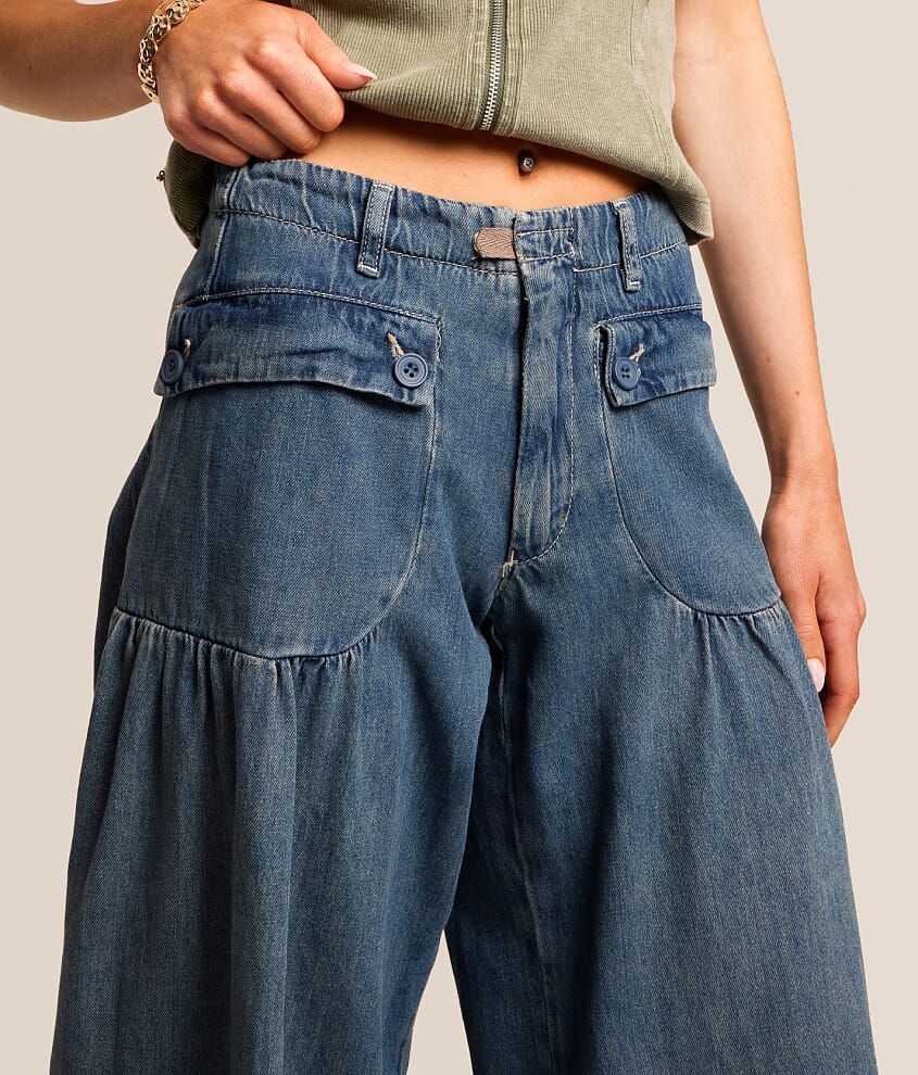 Lotus Wide Leg Jean