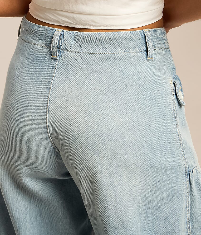 Lotus Wide Leg Jean