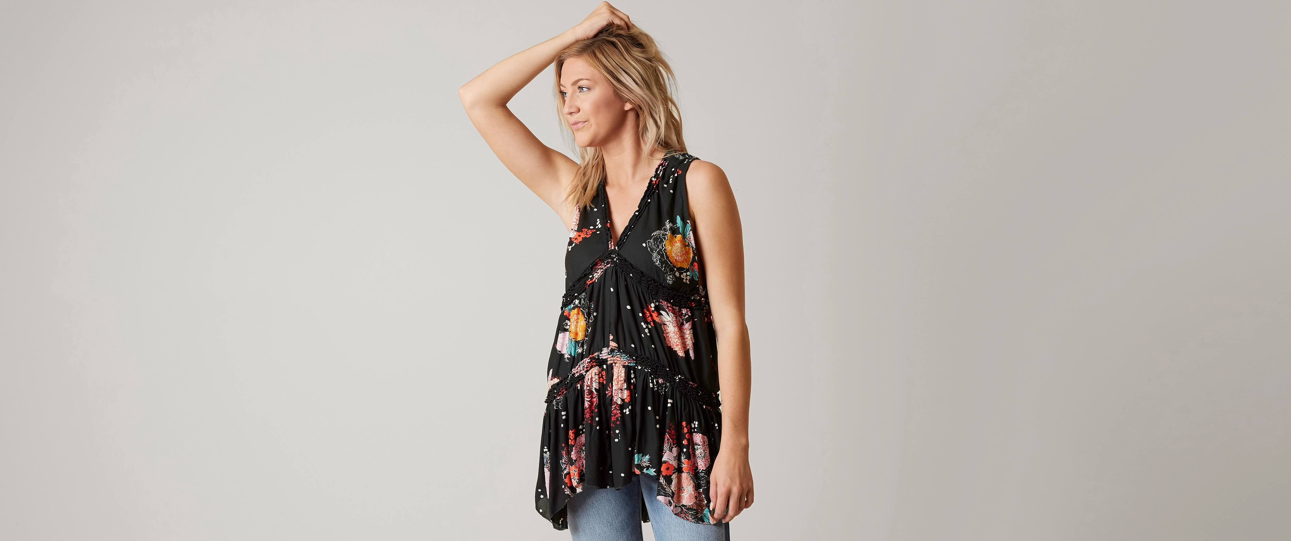 わんこフリースタンクトップ ブラック花柄　size３Ｓ〜Ｓ　オーダーページ Free People Haze Tank Top - Clothing in Black | Buckle
