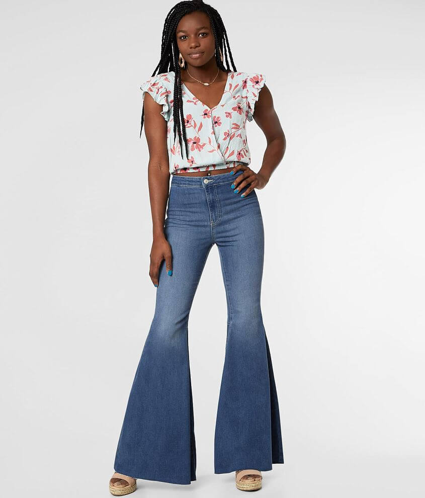 FREE PEOPLE $128 Split Hem Flare Jeans 27