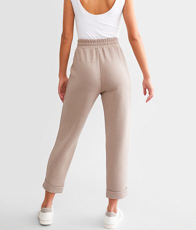 Varley The Rolled Cuff Pant back view