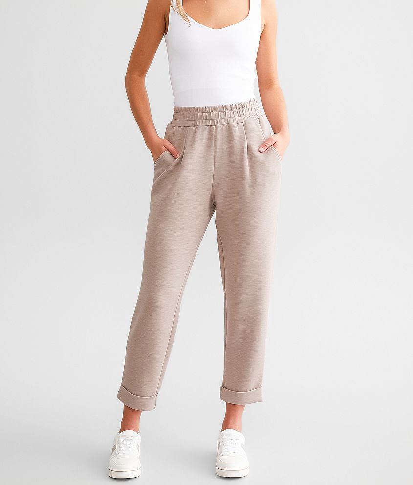 Varley The Rolled Cuff Pant front view
