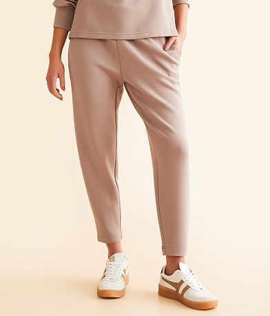 Varley The Slim Pant front view