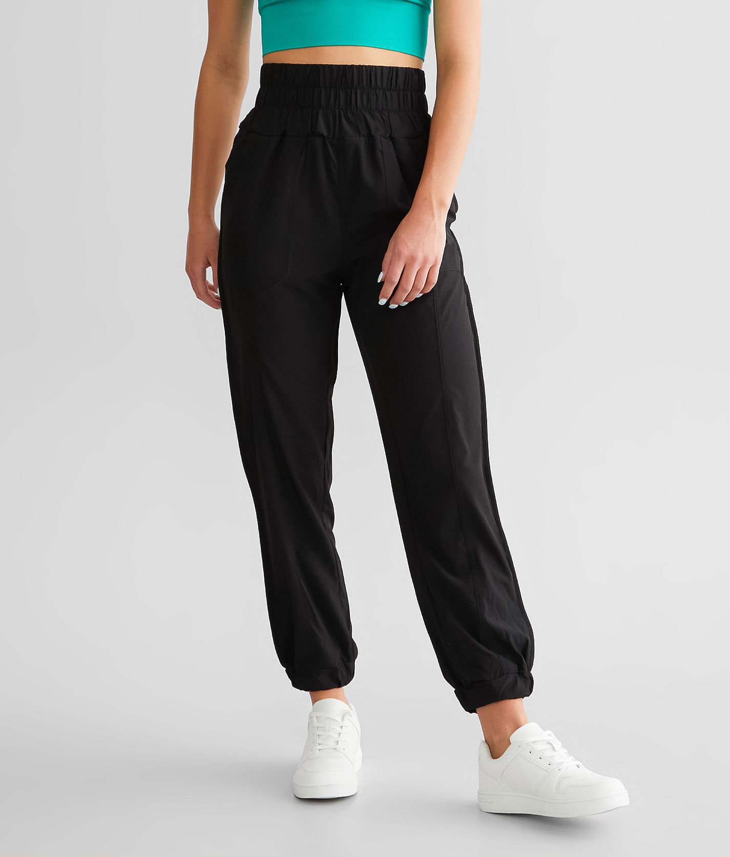 New In Active Stretch Jogger - Women's Pants in Black | Buckle