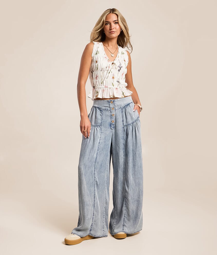High Rise Wide Leg Jean