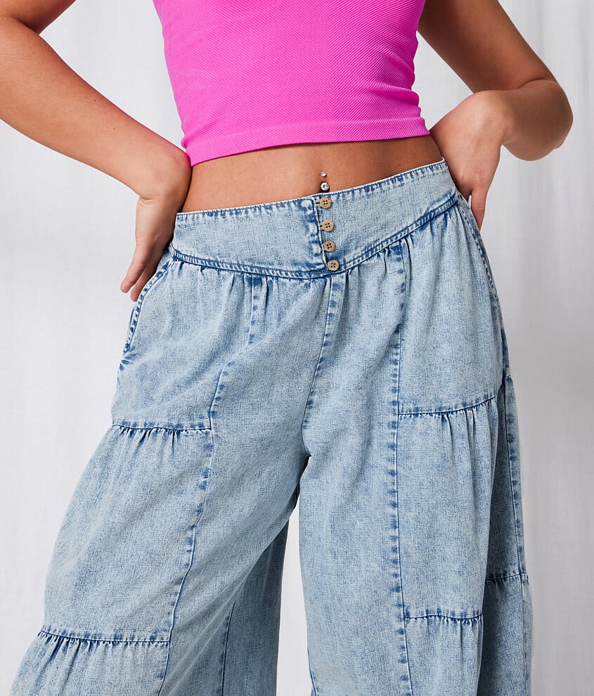 Tiered Wide Leg Pant