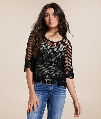 Veveret Boxy Crochet Top front view