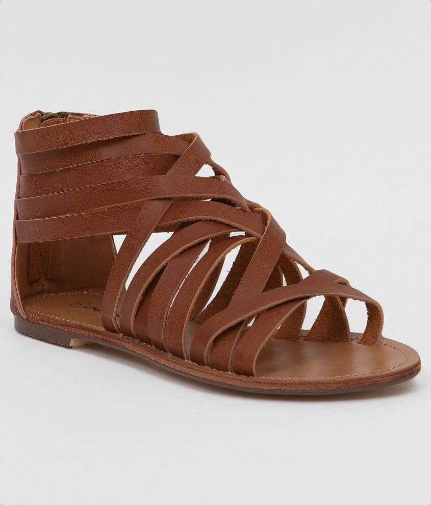 Daytrip Strappy Gladiator Sandal Women's Shoes in Tan Buckle