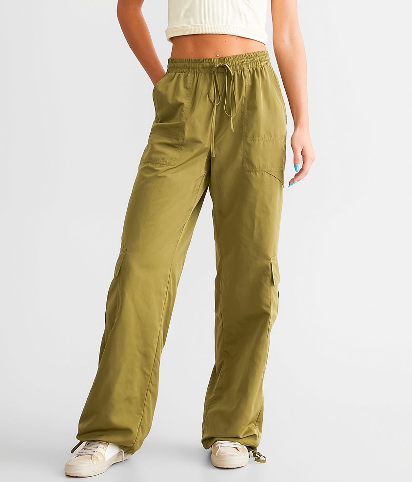 Baevely Windbreaker Cargo Pant Women s Pants in Olive Buckle