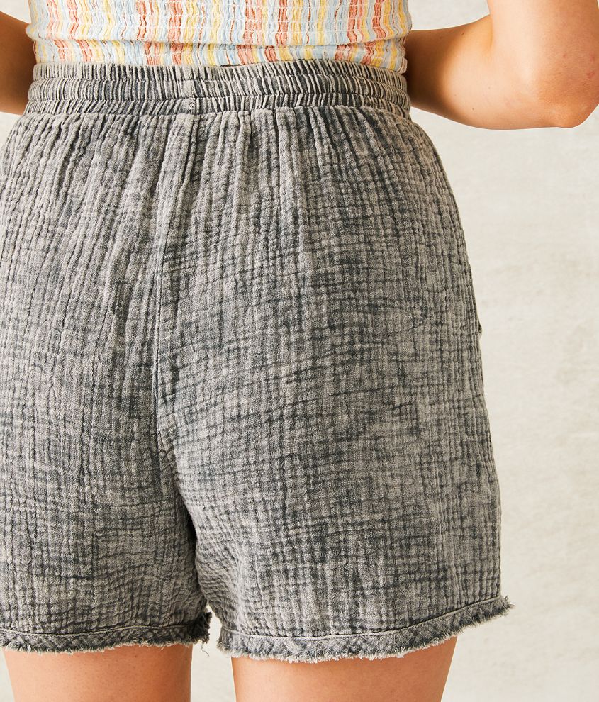 Textured High Waisted Short