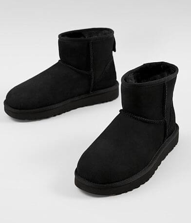 UGG&#174; Classic Leather Mini II Boot MISC_DETAIL_1