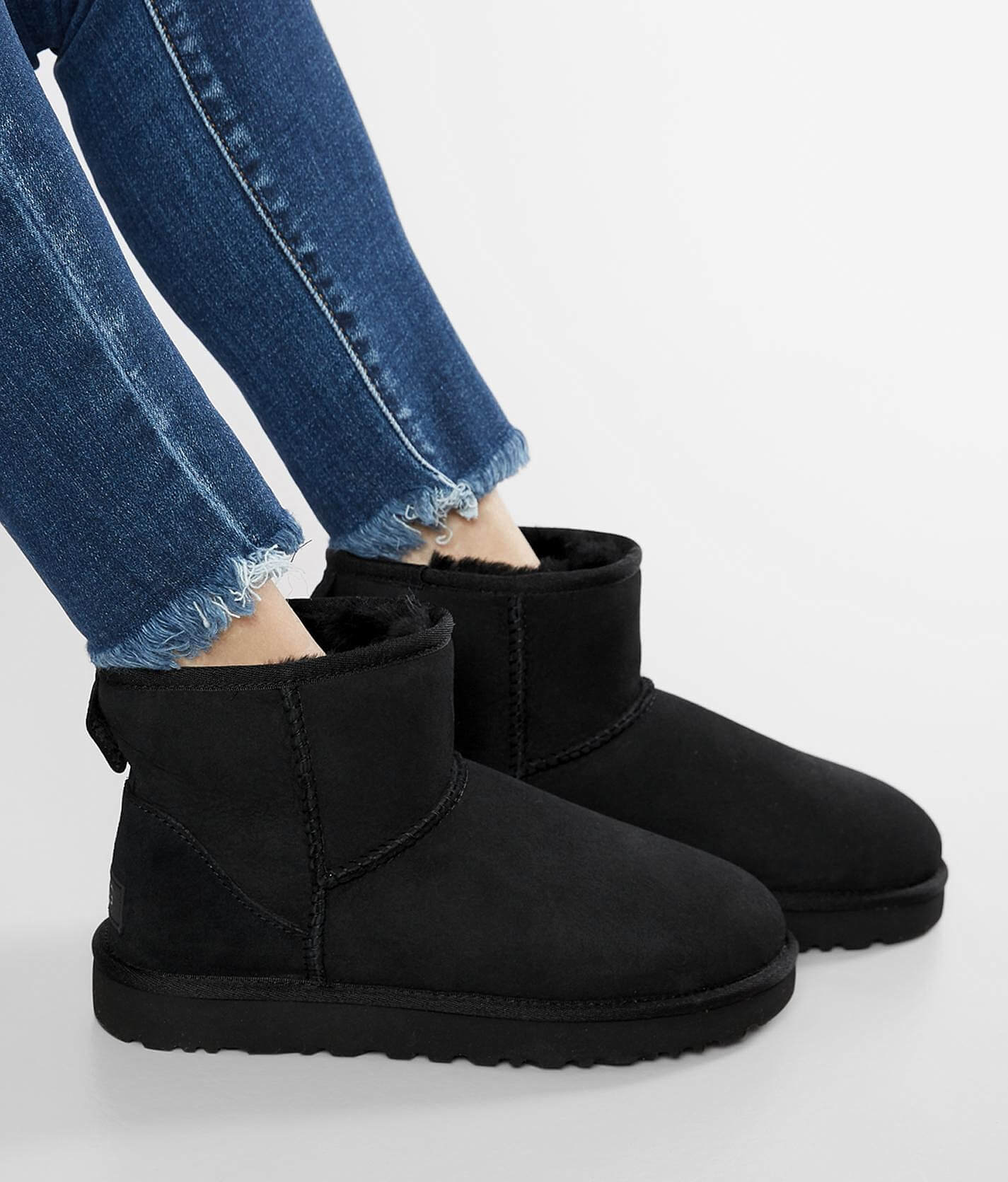 ugg mini black